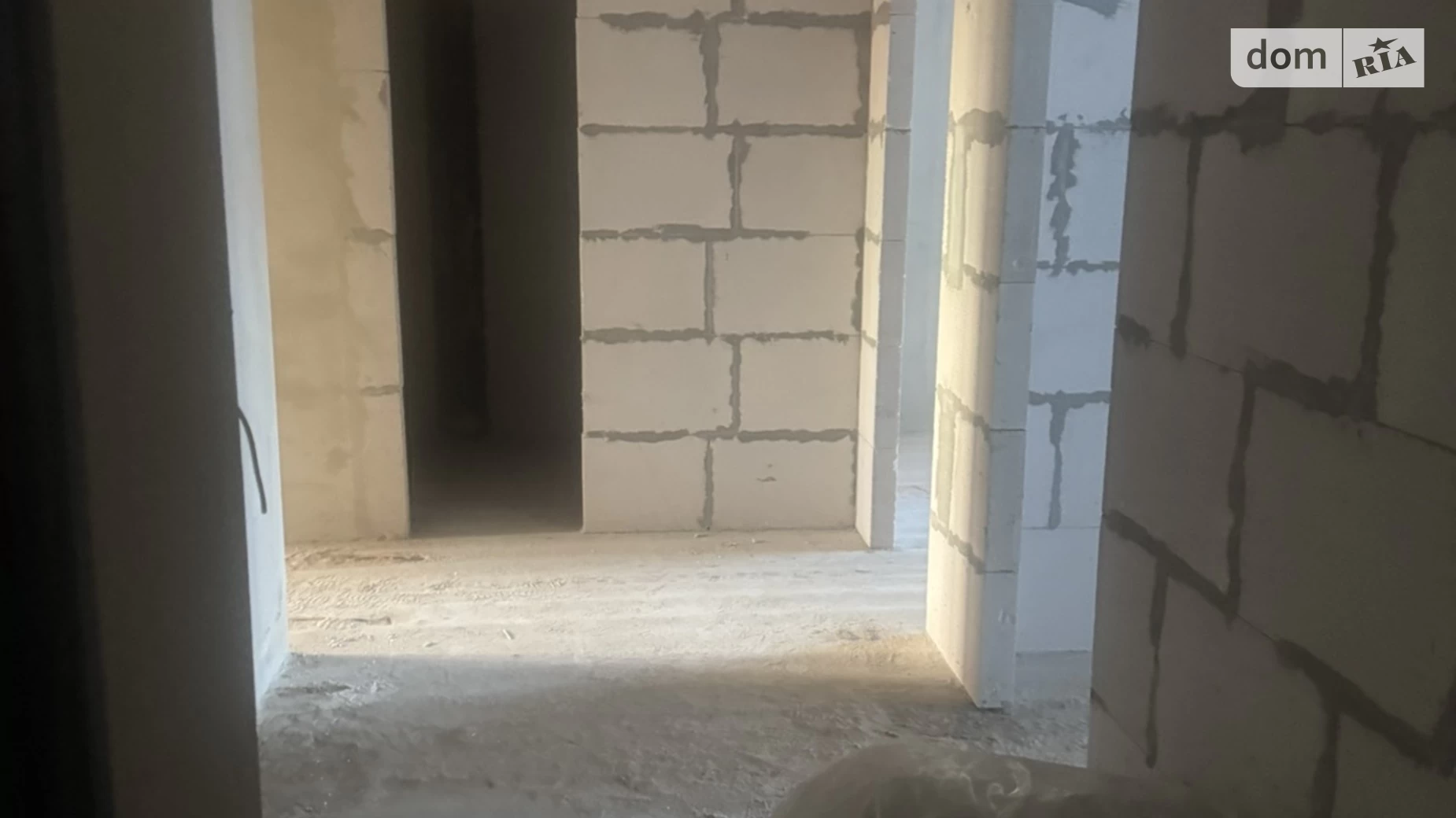 Продается 2-комнатная квартира 64 кв. м в Ивано-Франковске, ул. Высочана Семена, 18 - фото 4