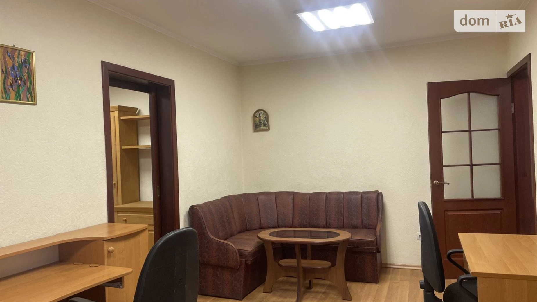 Продается офис 61 кв. м в бизнес-центре, цена: 80000 $ - фото 4