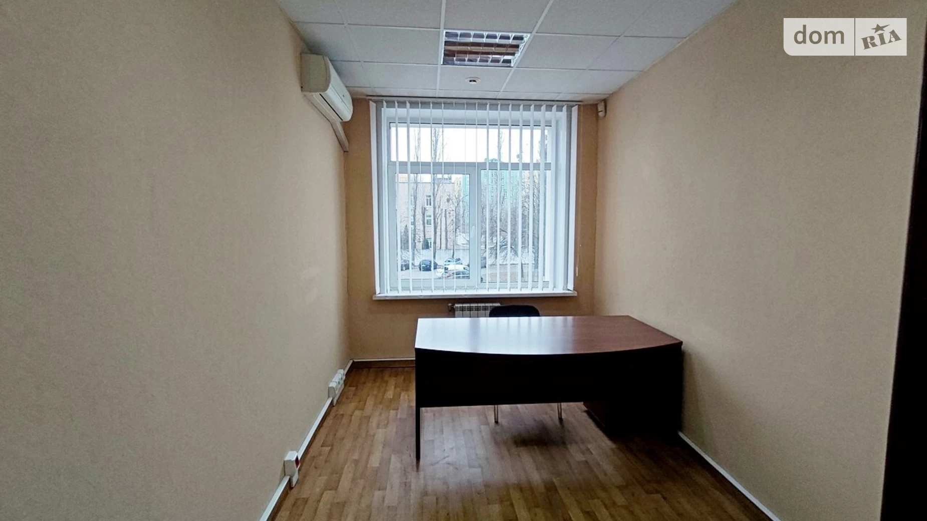 Здається в оренду офіс 13 кв. м в бізнес-центрі, цена: 5860 грн - фото 2