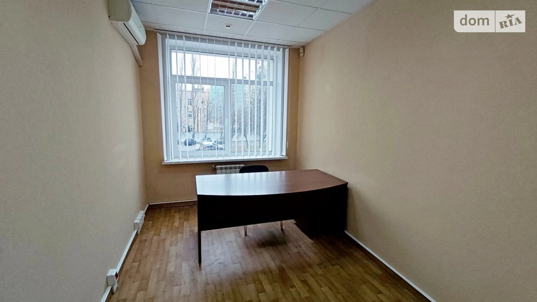 Здається в оренду офіс 13 кв. м в бізнес-центрі, цена: 5870 грн - фото 3