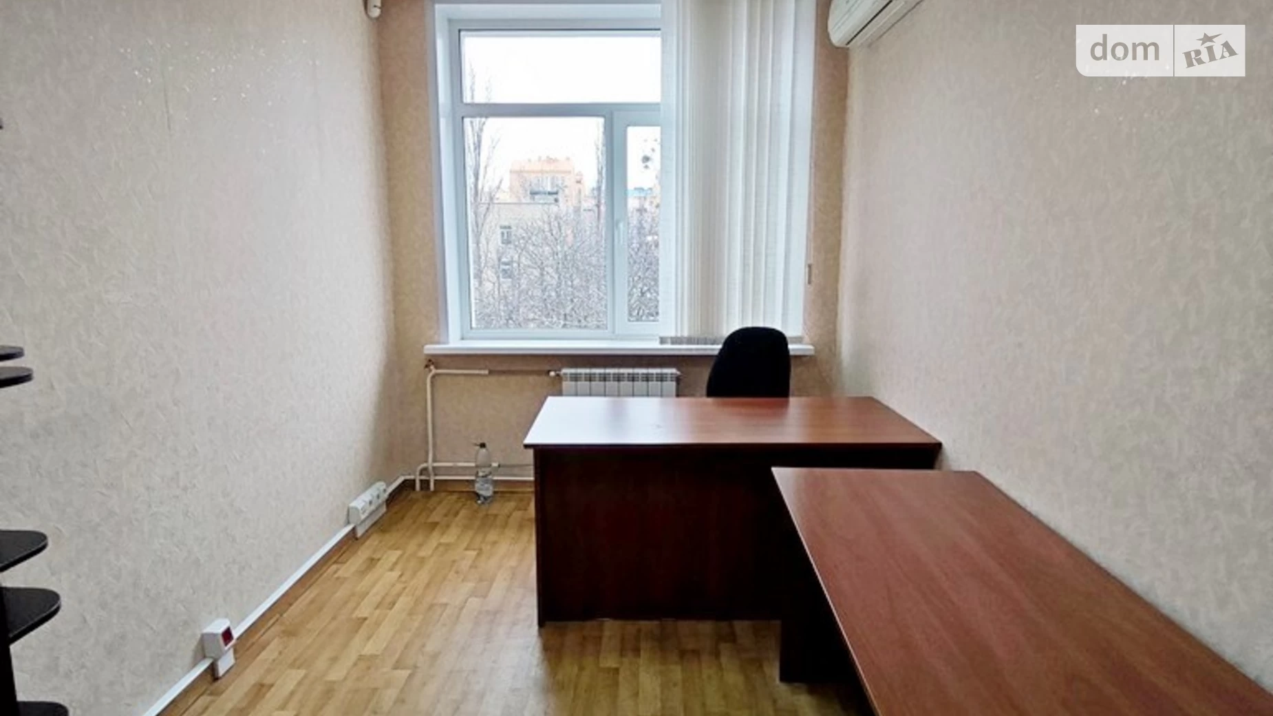 Здається в оренду офіс 12.8 кв. м в бізнес-центрі, цена: 5810 грн - фото 5
