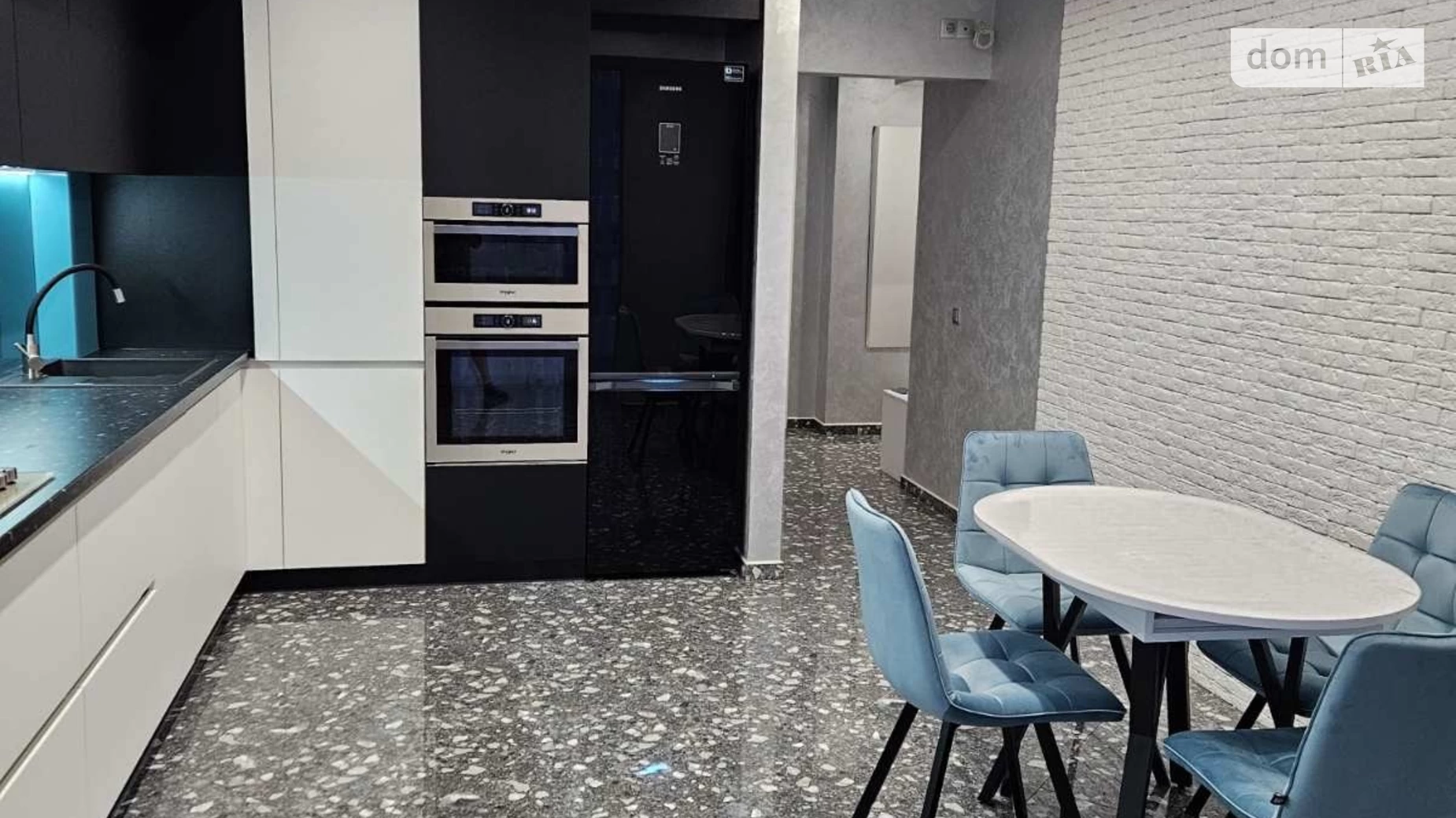 Здається в оренду 1-кімнатна квартира 57.9 кв. м у Львові, вул. Тернопільська, 21Е - фото 2