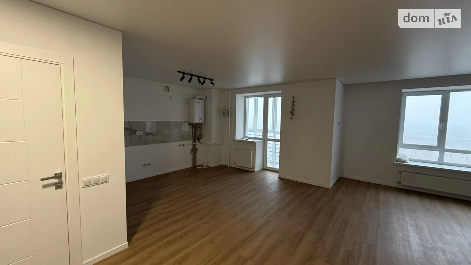 Продается 1-комнатная квартира 53.8 кв. м в Полтаве, ул. Европейская, 183 - фото 2