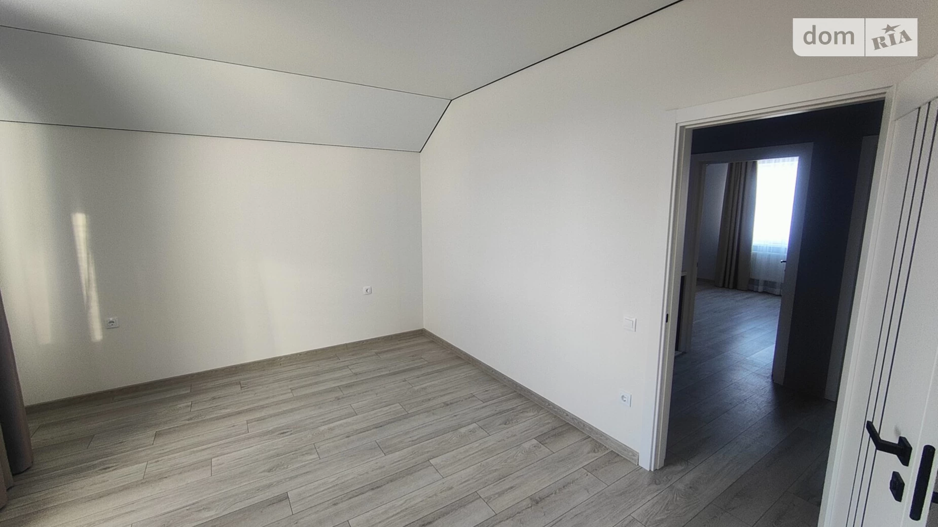 Продается дом на 2 этажа 125 кв. м с верандой, цена: 129000 $ - фото 5