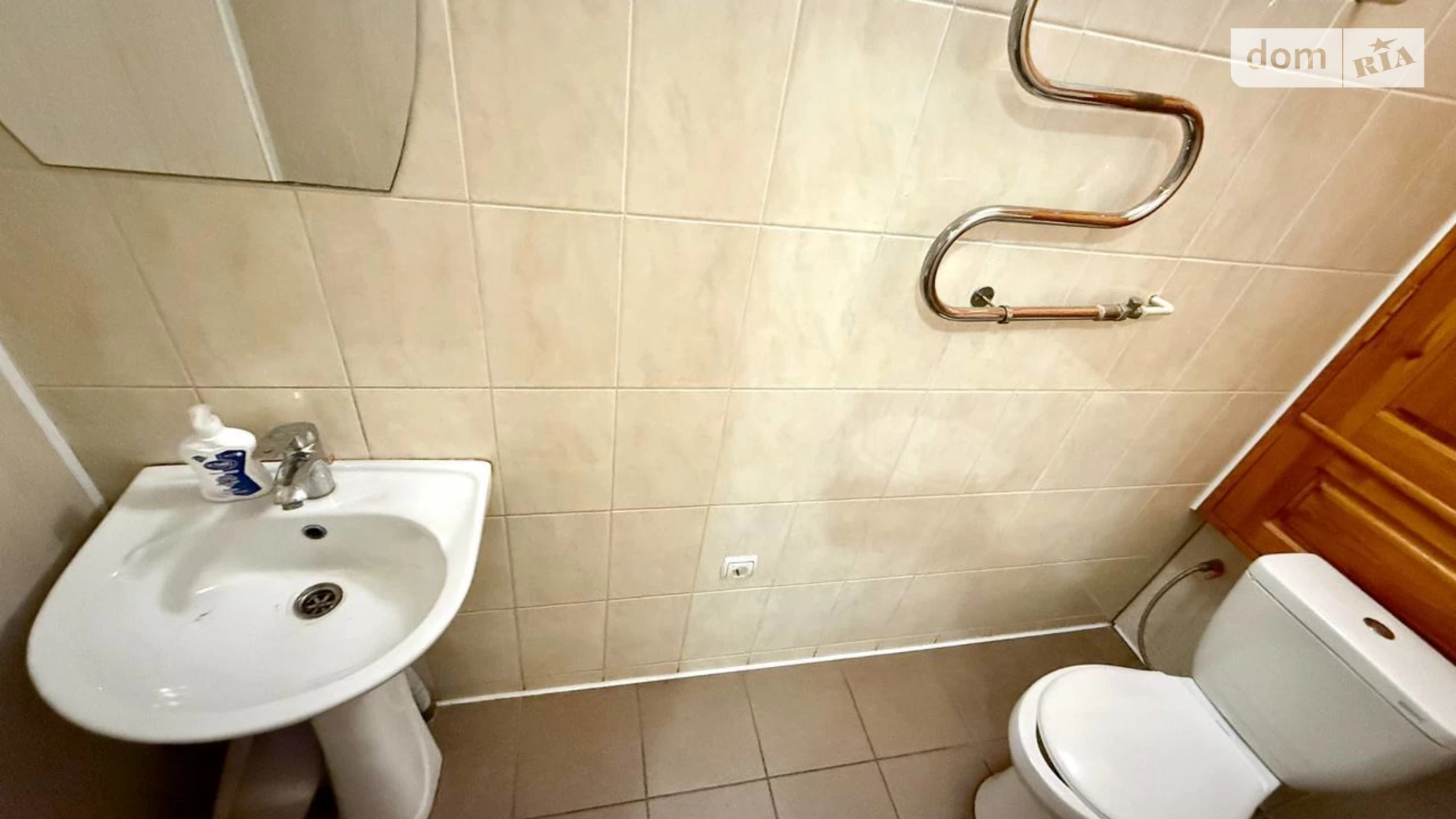 Сдается в аренду офис 35 кв. м в бизнес-центре, цена: 8998 грн - фото 2