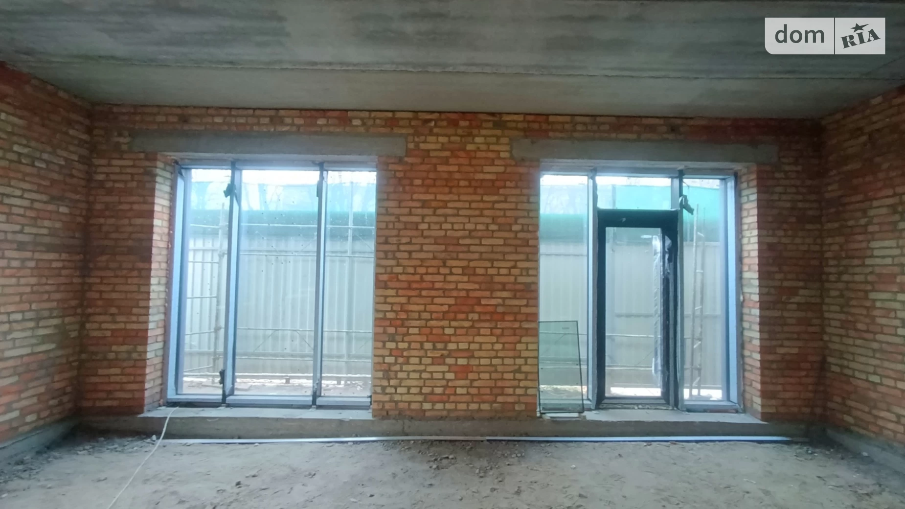 Продается 2-комнатная квартира 54 кв. м в Черкассах, бул. Шевченко, 106 - фото 2