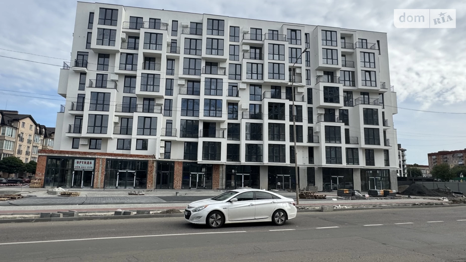 Продается 1-комнатная квартира 47 кв. м в Ужгороде, ул. Капушанская(Победы), 150 - фото 2