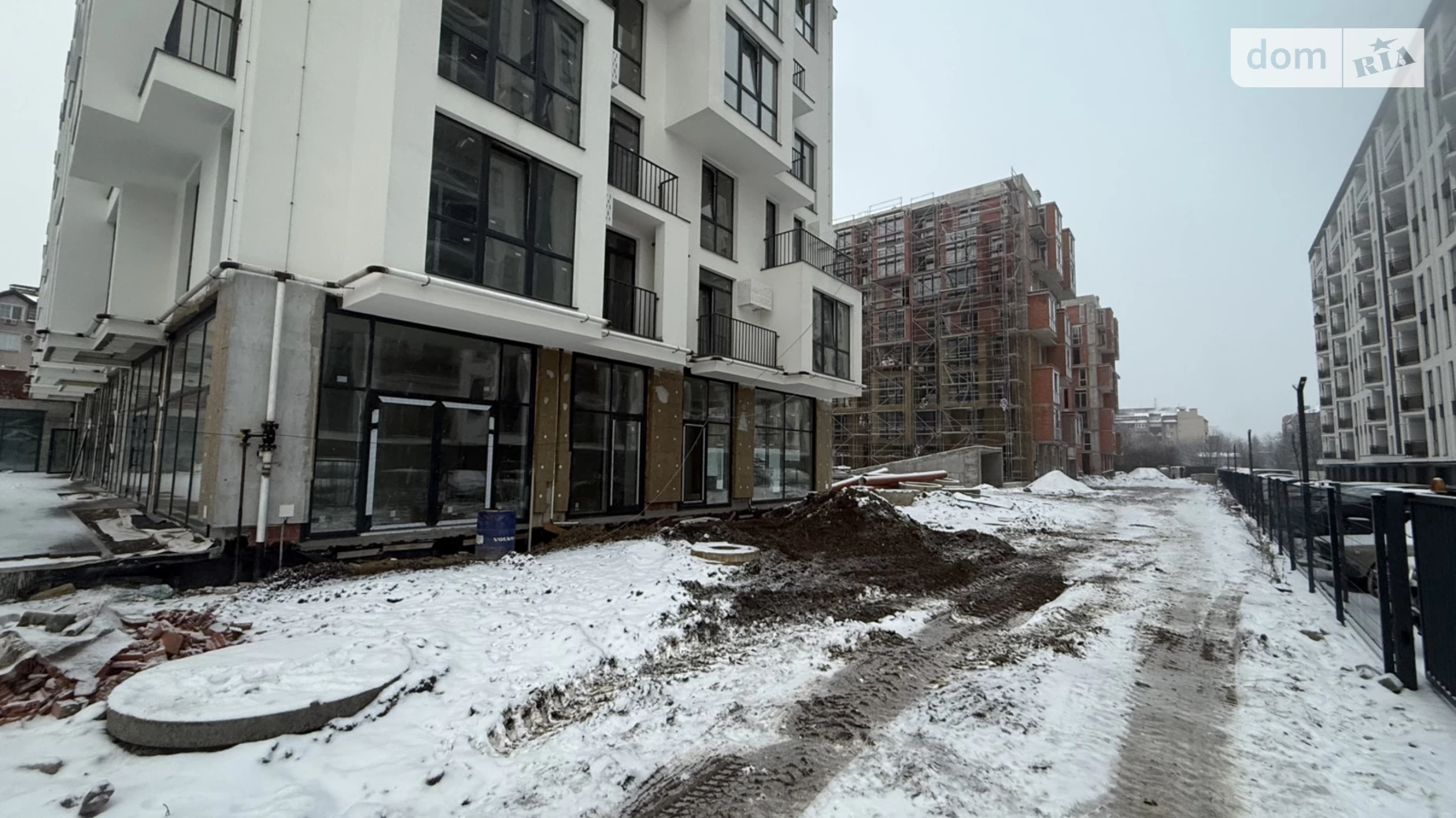 Продается 2-комнатная квартира 51 кв. м в Ужгороде, цена: 52999 $ - фото 4
