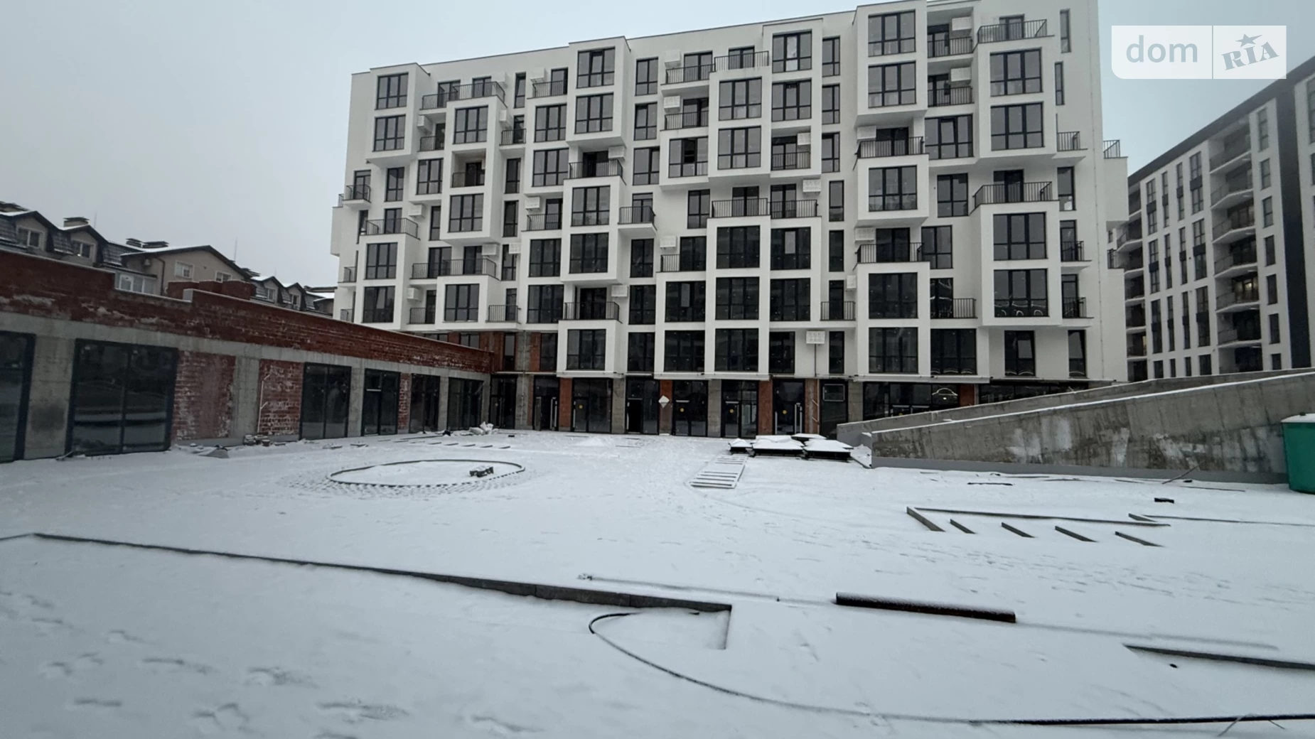 Продается 2-комнатная квартира 51 кв. м в Ужгороде, цена: 52999 $ - фото 2