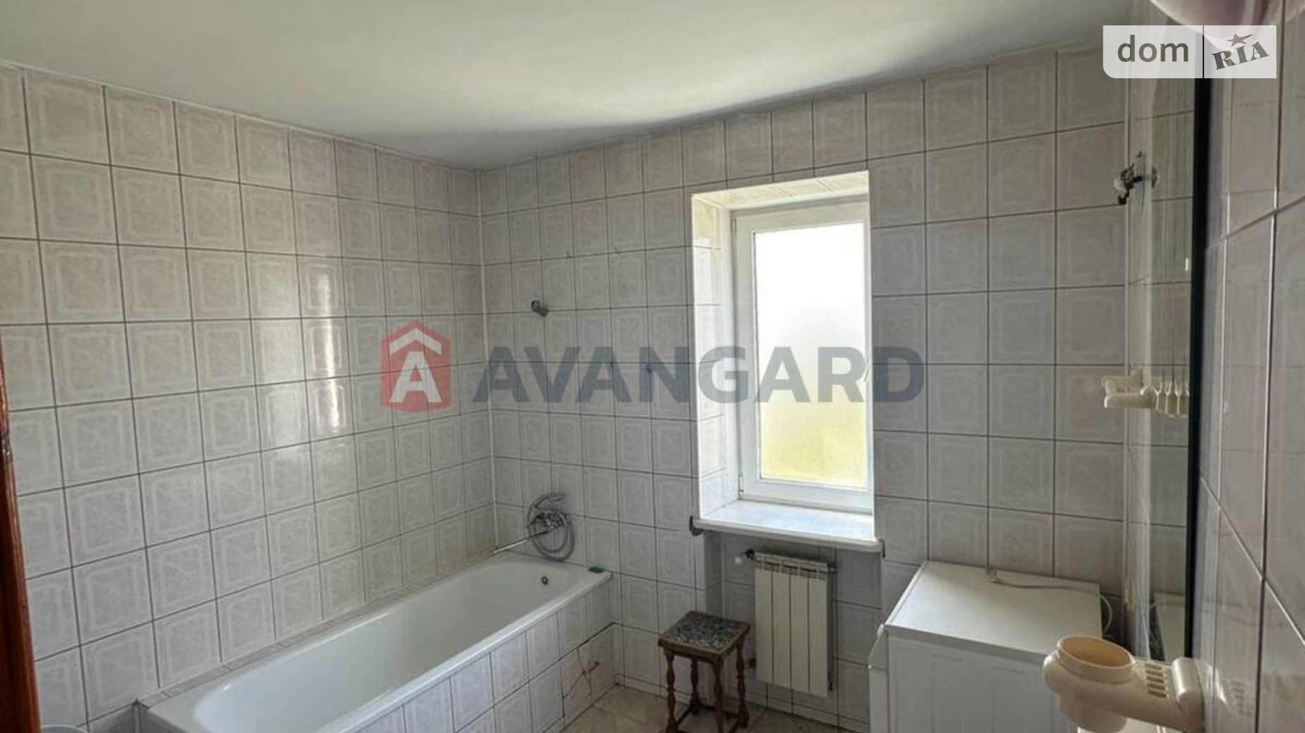Продается дом на 2 этажа 247 кв. м с бассейном, цена: 103000 $ - фото 4