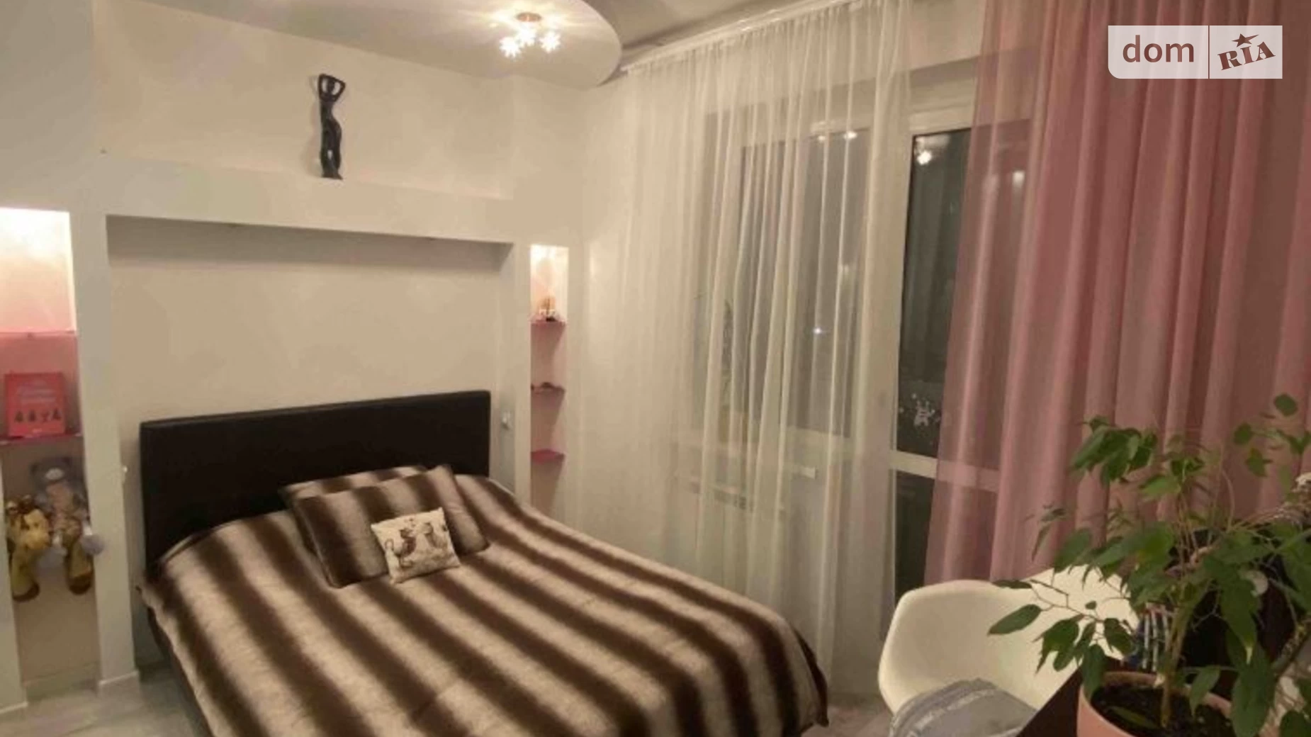 Продается 2-комнатная квартира 74 кв. м в Хмельницком - фото 2