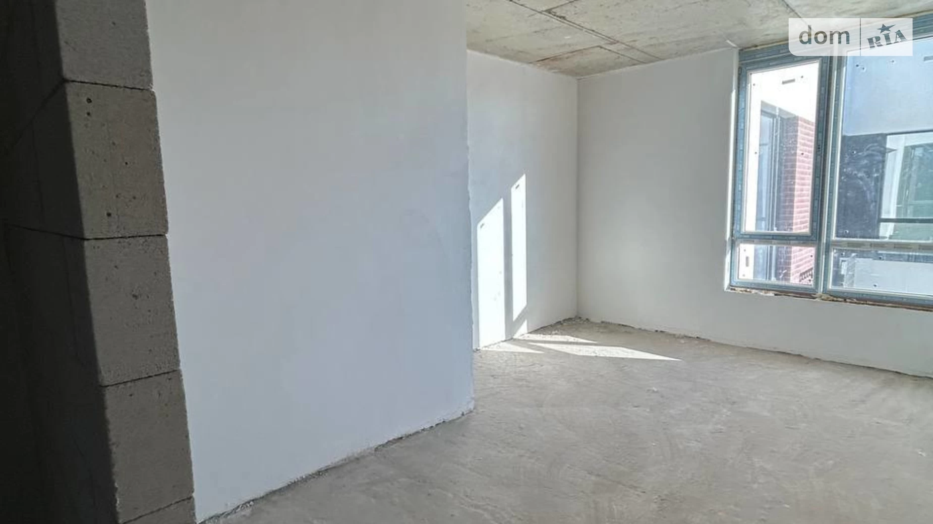 Продается 1-комнатная квартира 44 кв. м в Ивано-Франковске, ул. Ленкавского, 34 корпус 12 - фото 3
