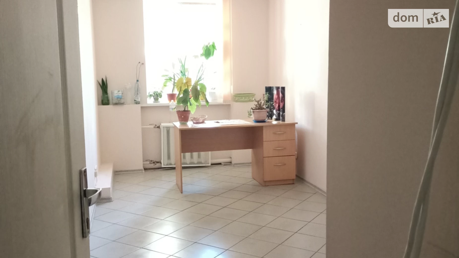 Продається офіс 413 кв. м в бізнес-центрі, цена: 140000 $ - фото 5