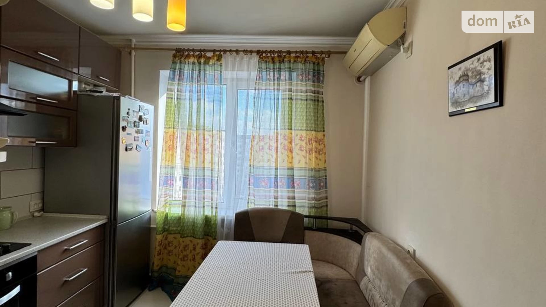 Продается 2-комнатная квартира 52.4 кв. м в Ивано-Франковске, ул. Вовчинецька, 194А - фото 2