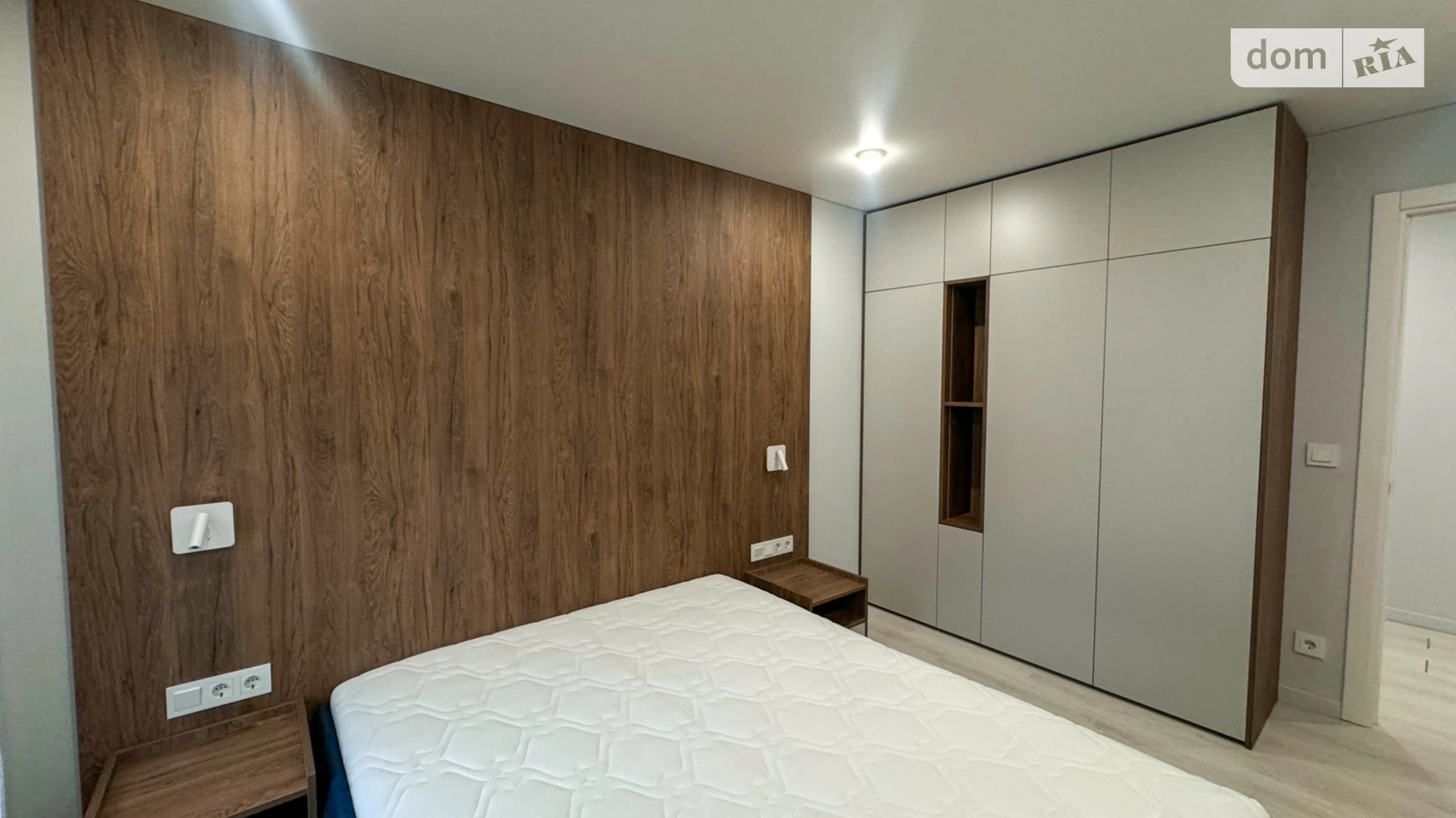 Продается 2-комнатная квартира 58 кв. м в Ужгороде, ул. Тихого, 11 - фото 5