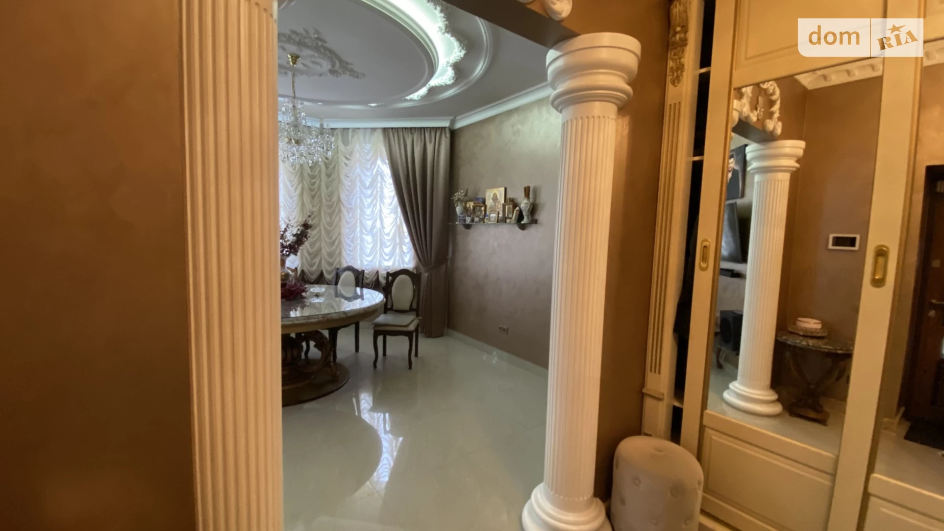 Продается дом на 2 этажа 295 кв. м с беседкой, цена: 330000 $ - фото 2