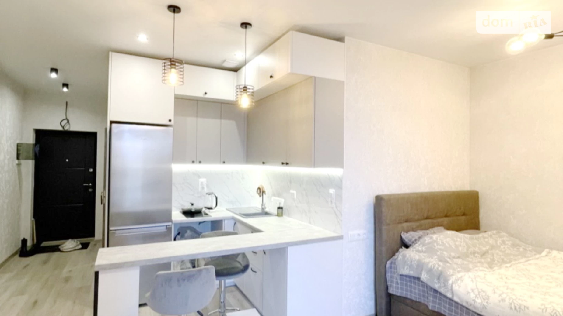 Продается 1-комнатная квартира 28 кв. м в Одессе, ул. Радостная - фото 2