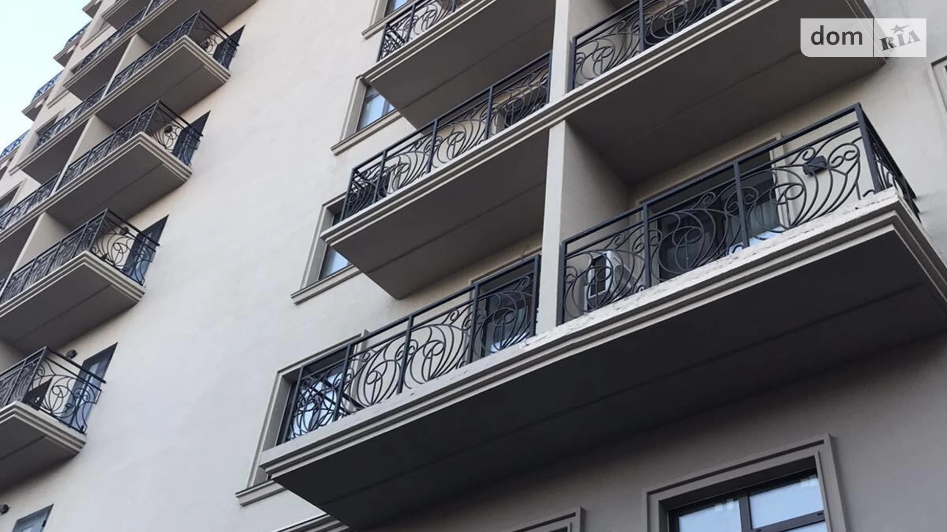 Продается 1-комнатная квартира 43 кв. м в Одессе, ул. Карантинная, 22 - фото 2