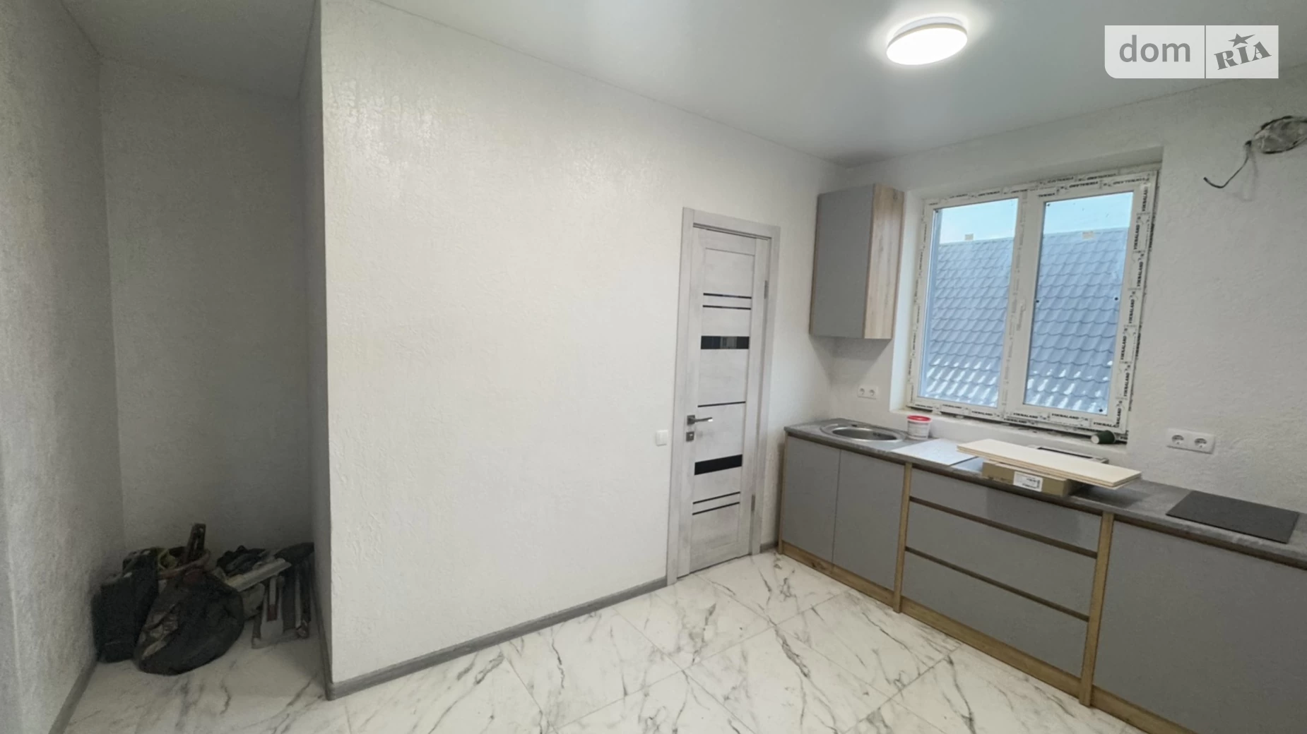 Продается 1-комнатная квартира 25 кв. м в Борисполе, ул. Чайковского, 7 - фото 2