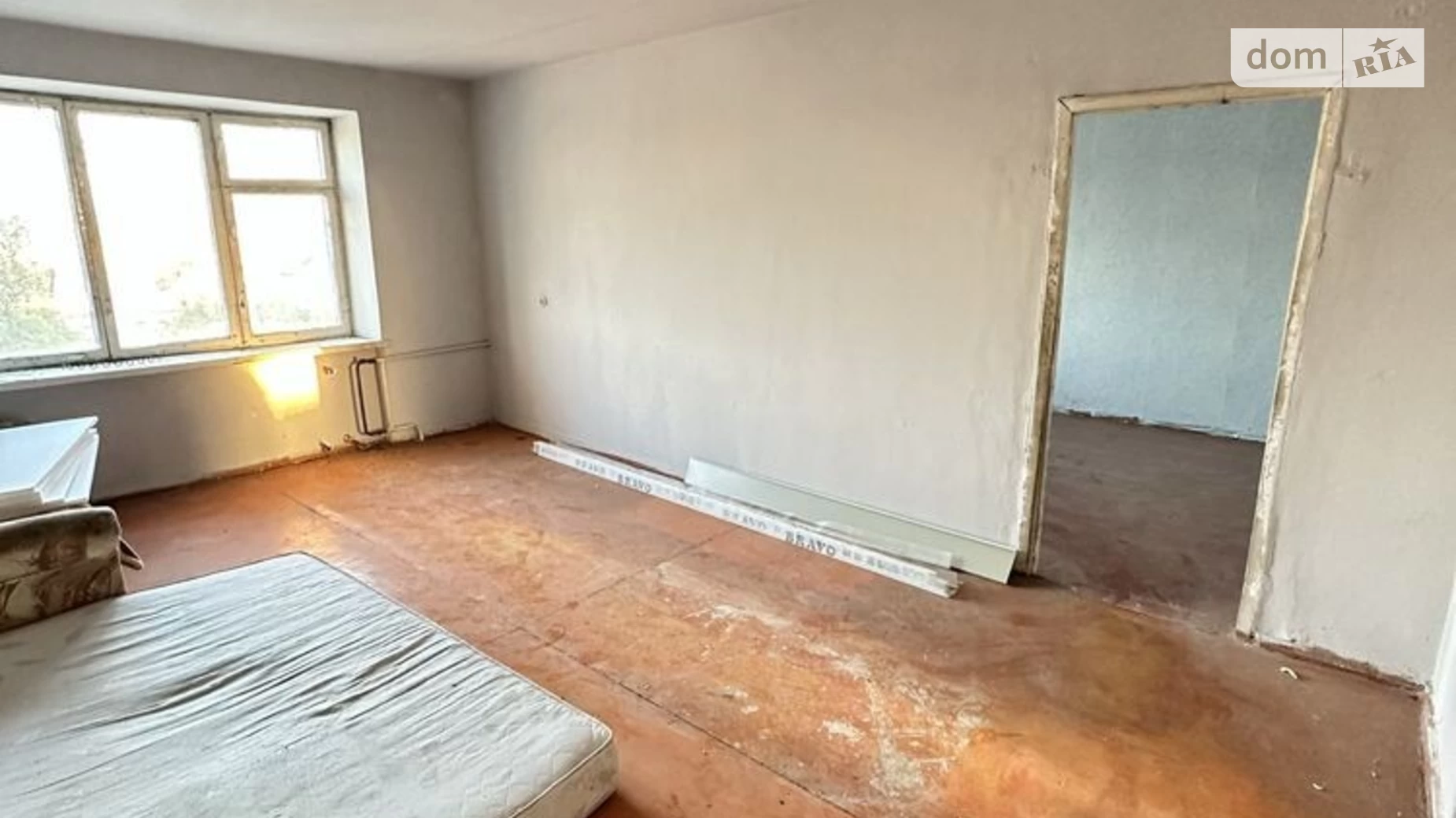Продается 3-комнатная квартира 78.2 кв. м в Квасилове, ул. Ровенская - фото 3
