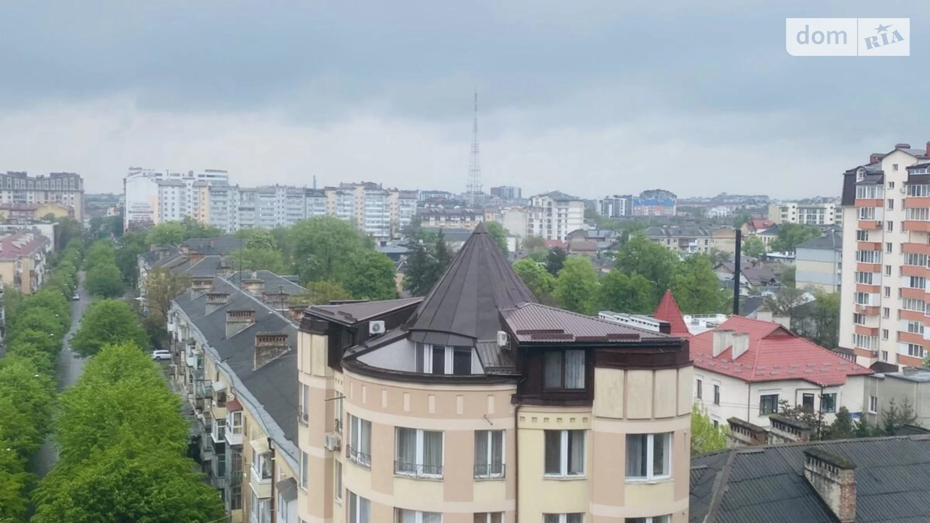 Продается 1-комнатная квартира 40 кв. м в Ивано-Франковске, ул. Ленкавского, 2А - фото 2