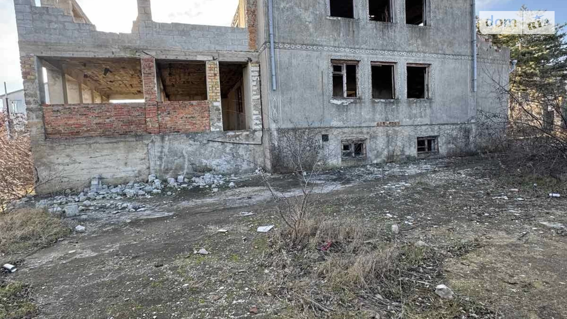Продается дом на 2 этажа 260 кв. м с балконом, цена: 70000 $ - фото 4