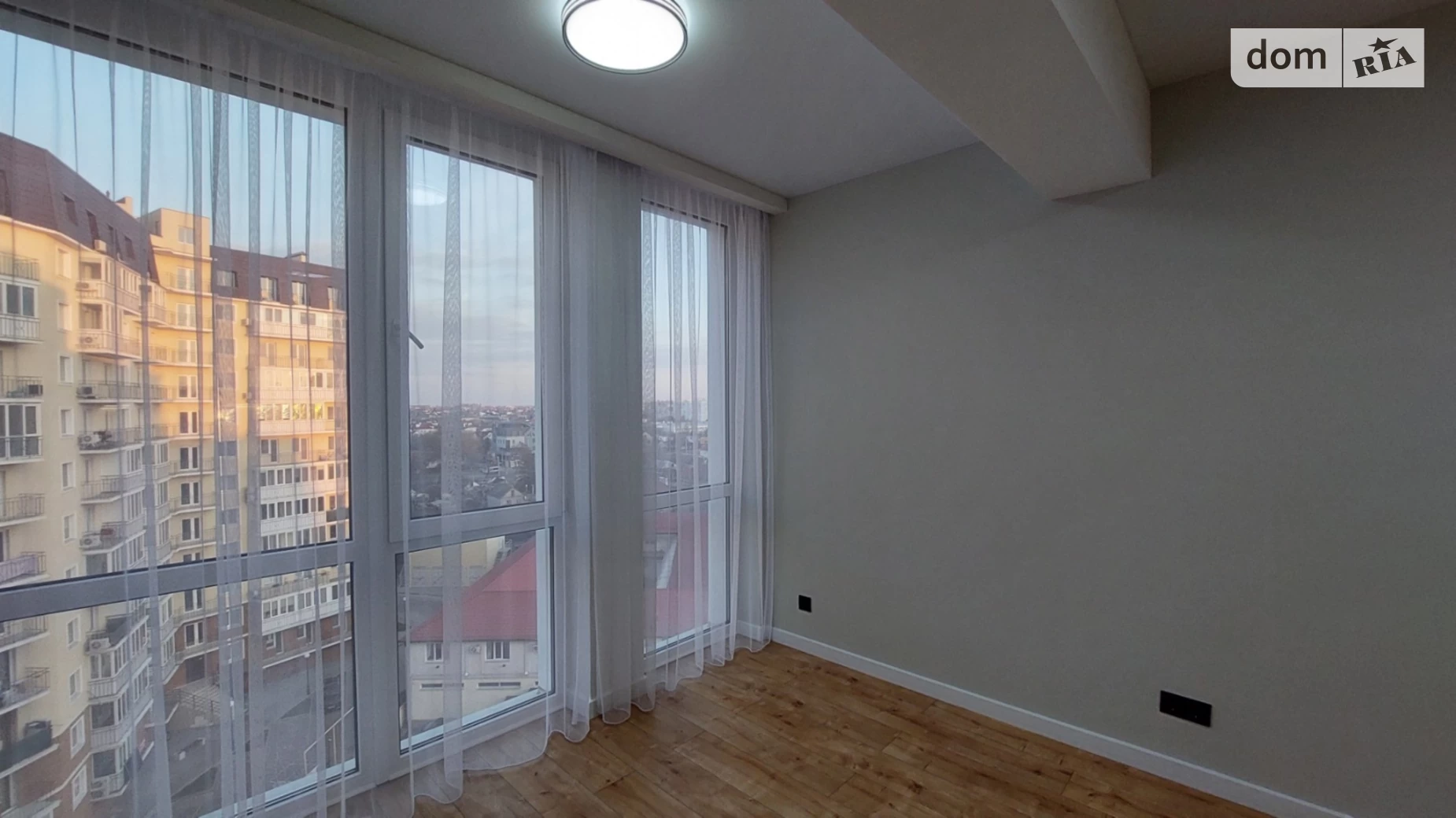 Продается 1-комнатная квартира 24 кв. м в Одессе, ул. Инглези, 2В - фото 2