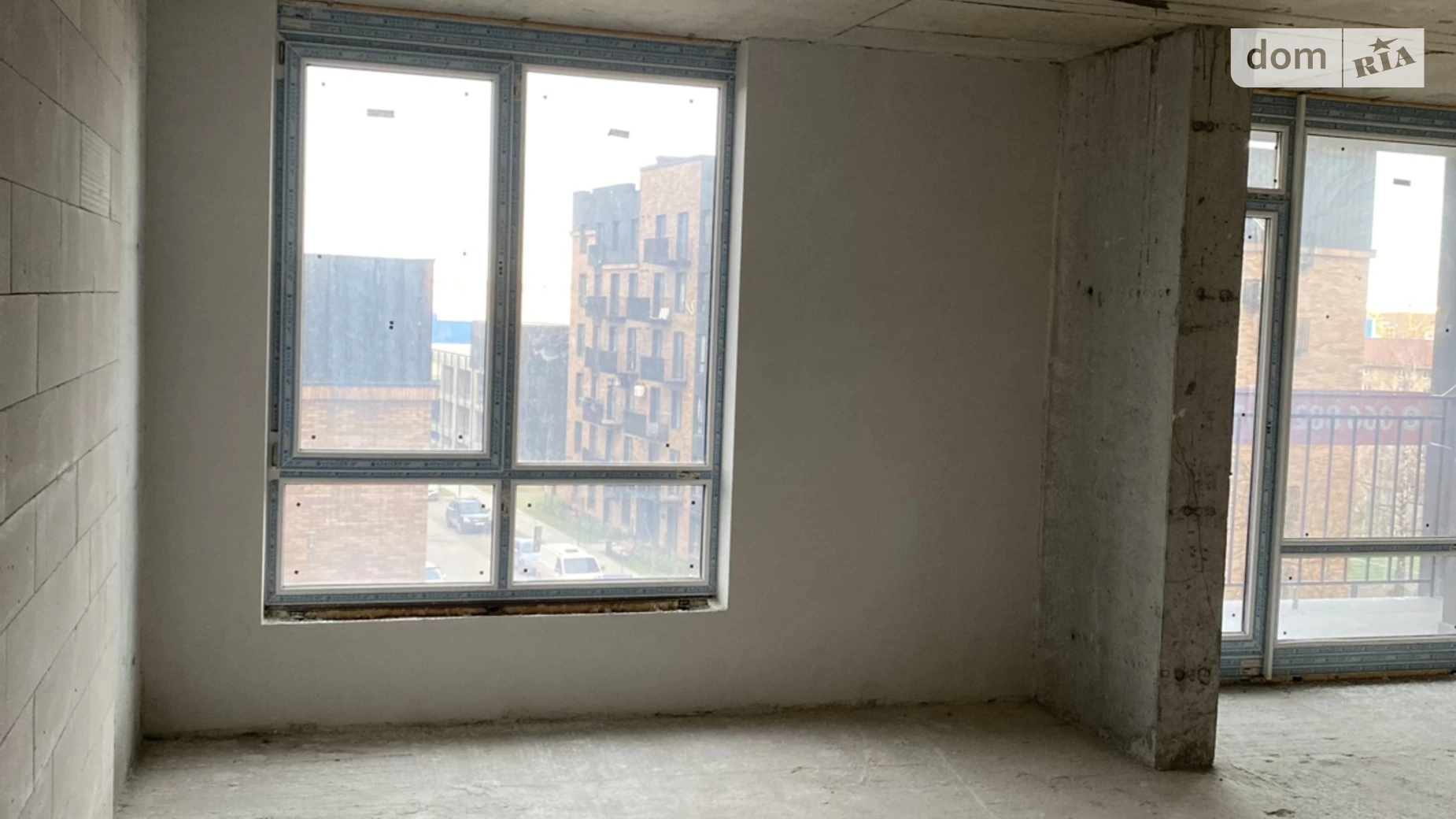 Продается 3-комнатная квартира 101 кв. м в Ивано-Франковске, ул. Крайковского, 1 корпус 2 - фото 4