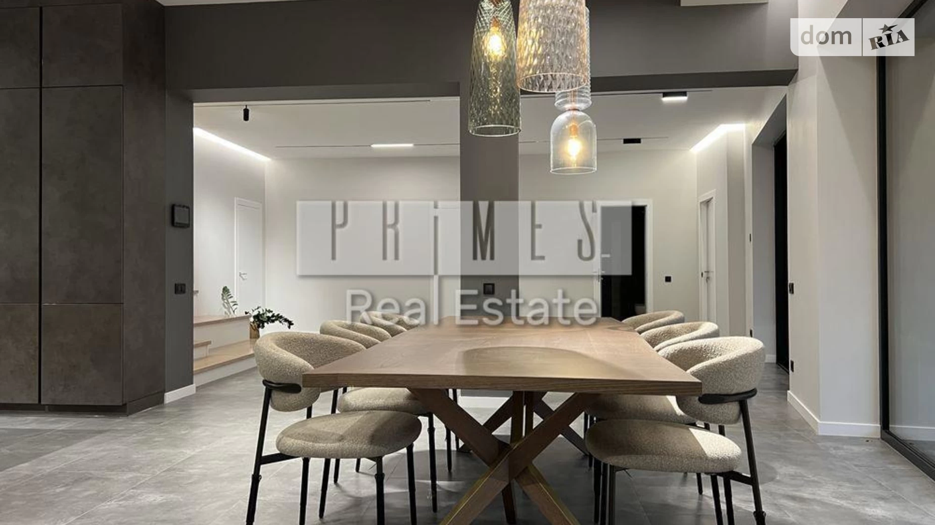 Продается дом на 2 этажа 242.2 кв. м с подвалом, цена: 494900 $ - фото 2