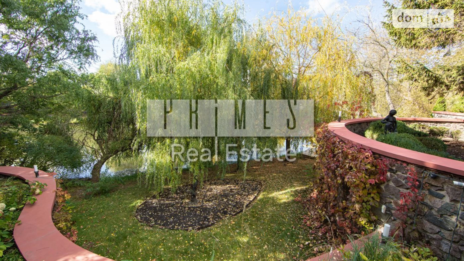 Сдается в аренду дом на 3 этажа 386.8 кв. м с камином, цена: 5000 $ - фото 5