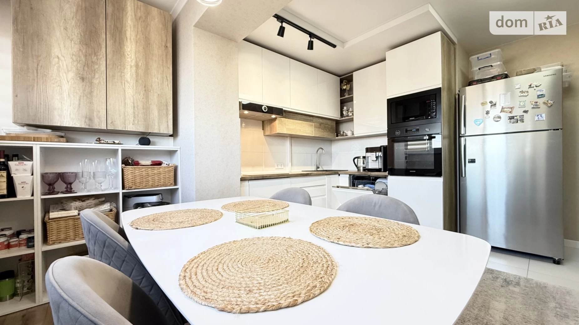 Продается 3-комнатная квартира 115 кв. м в Ровно, цена: 114000 $ - фото 2