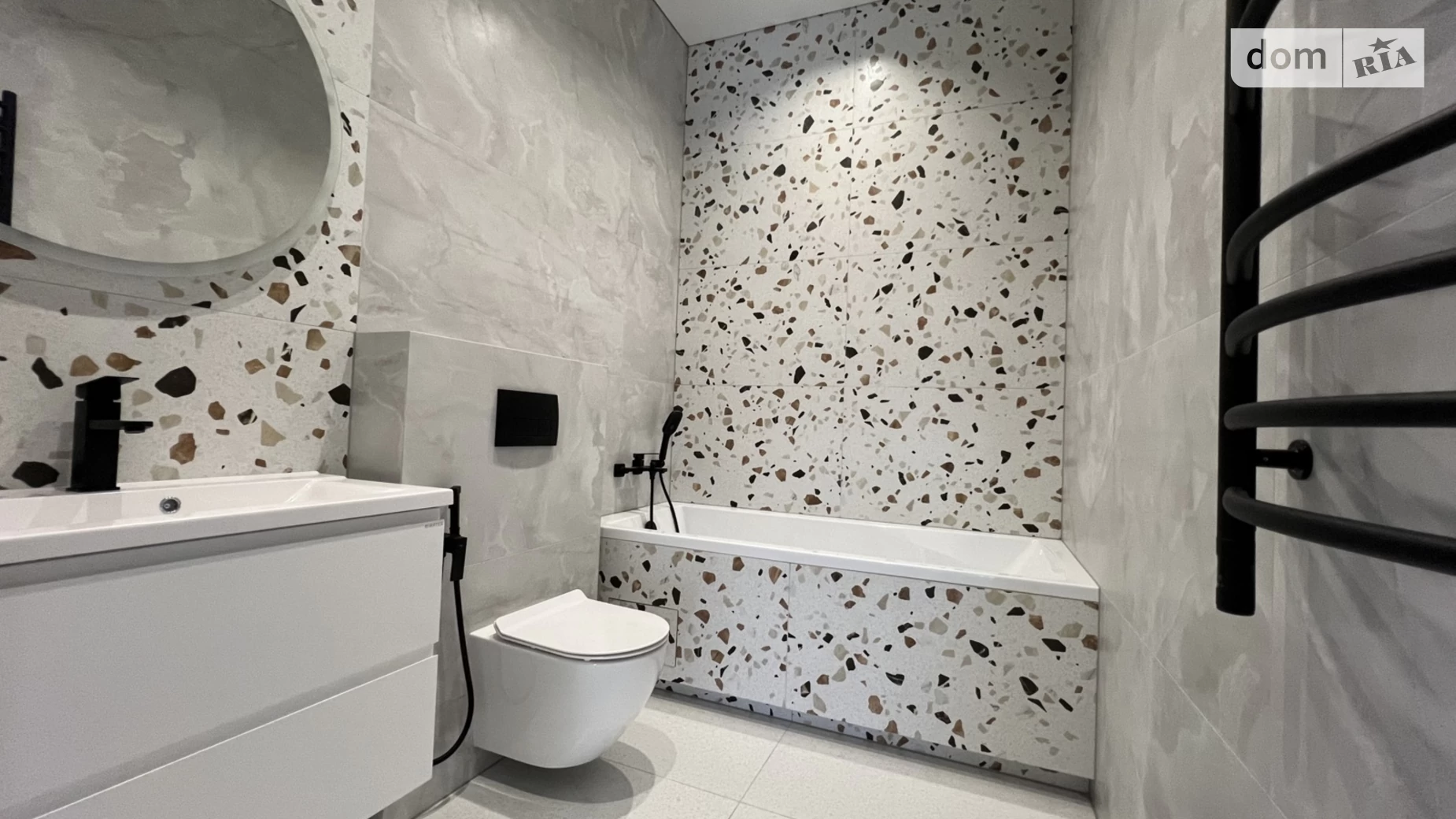 Продається частина будинку 114 кв. м з гаражем, цена: 165000 $ - фото 2