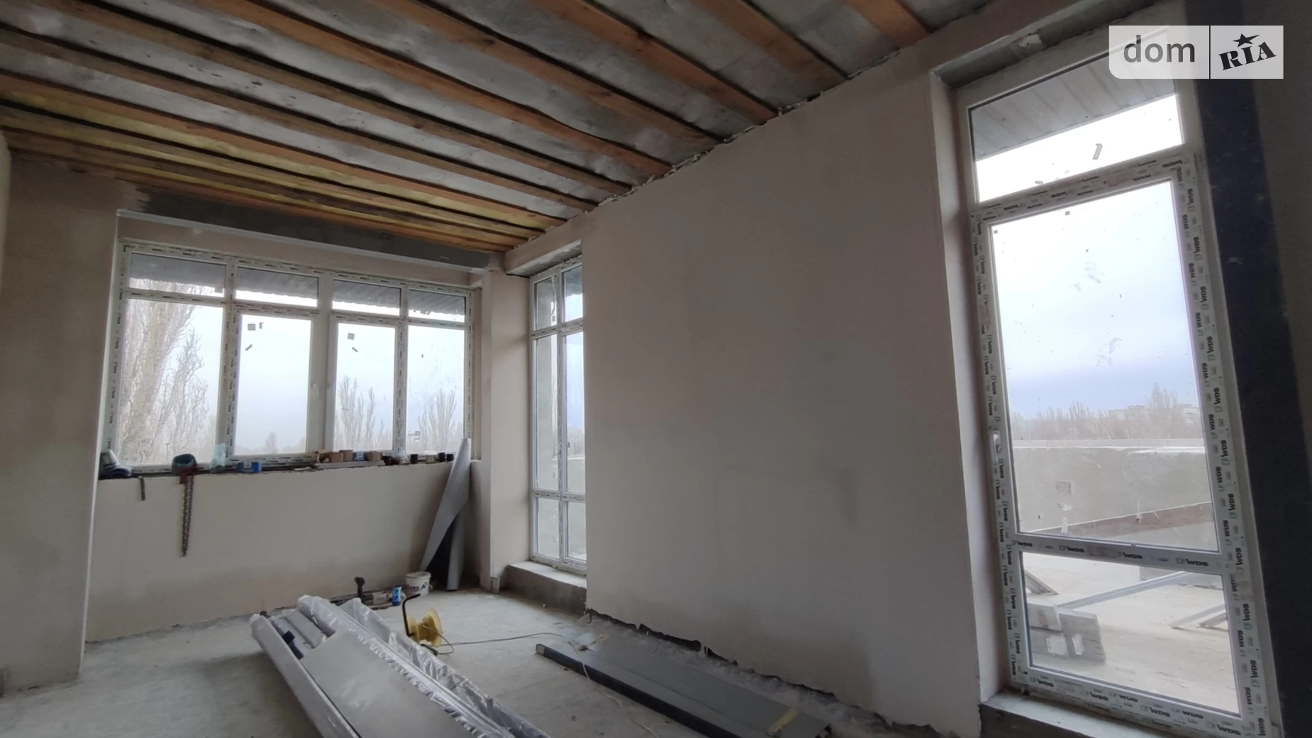 Продается 1-комнатная квартира 104.3 кв. м в Одессе, ул. Космонавтов - фото 2