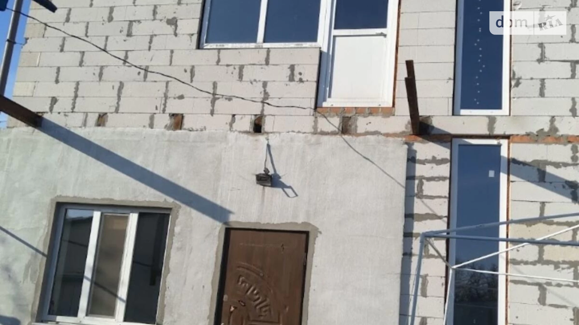 Продается дом на 2 этажа 120 кв. м с бассейном, цена: 40000 $ - фото 5