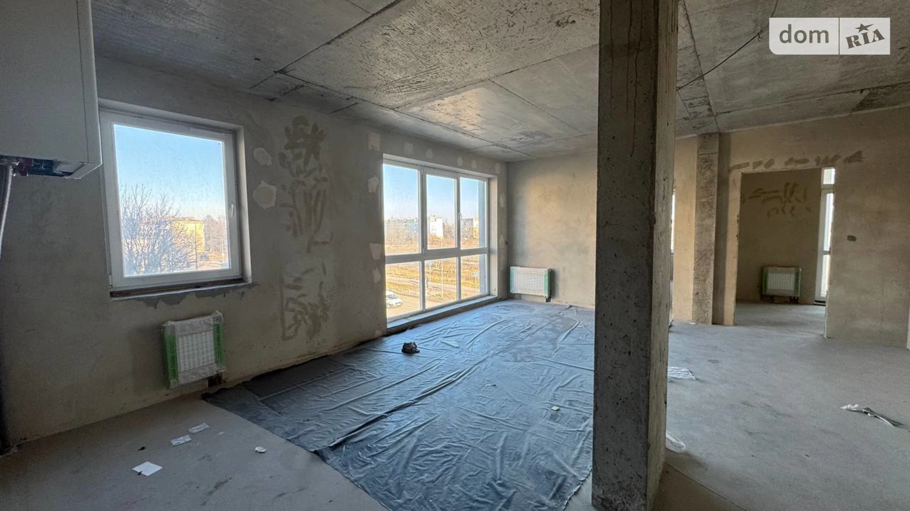 Продается 3-комнатная квартира 85.5 кв. м в Ровно, цена: 77000 $ - фото 2