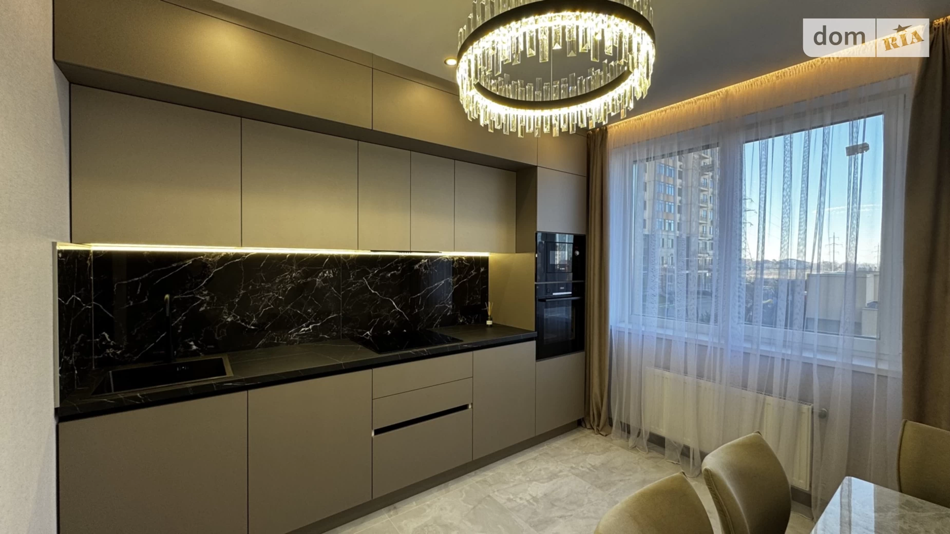 Продается 2-комнатная квартира 61 кв. м в Лиманке, ул. Жемчужная, 8 - фото 3