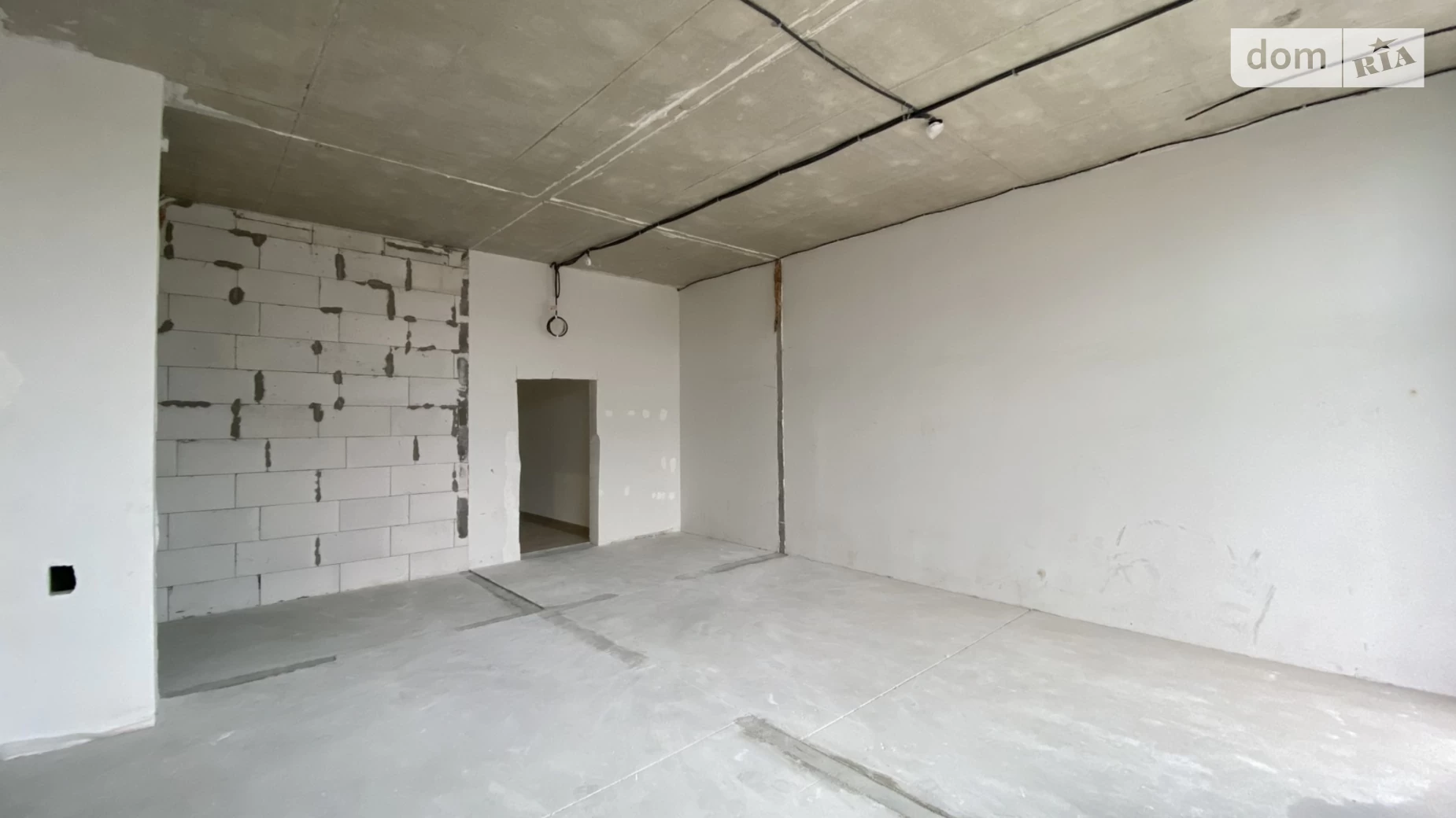 Продается офис 44.2 кв. м в бизнес-центре, цена: 90000 $ - фото 5