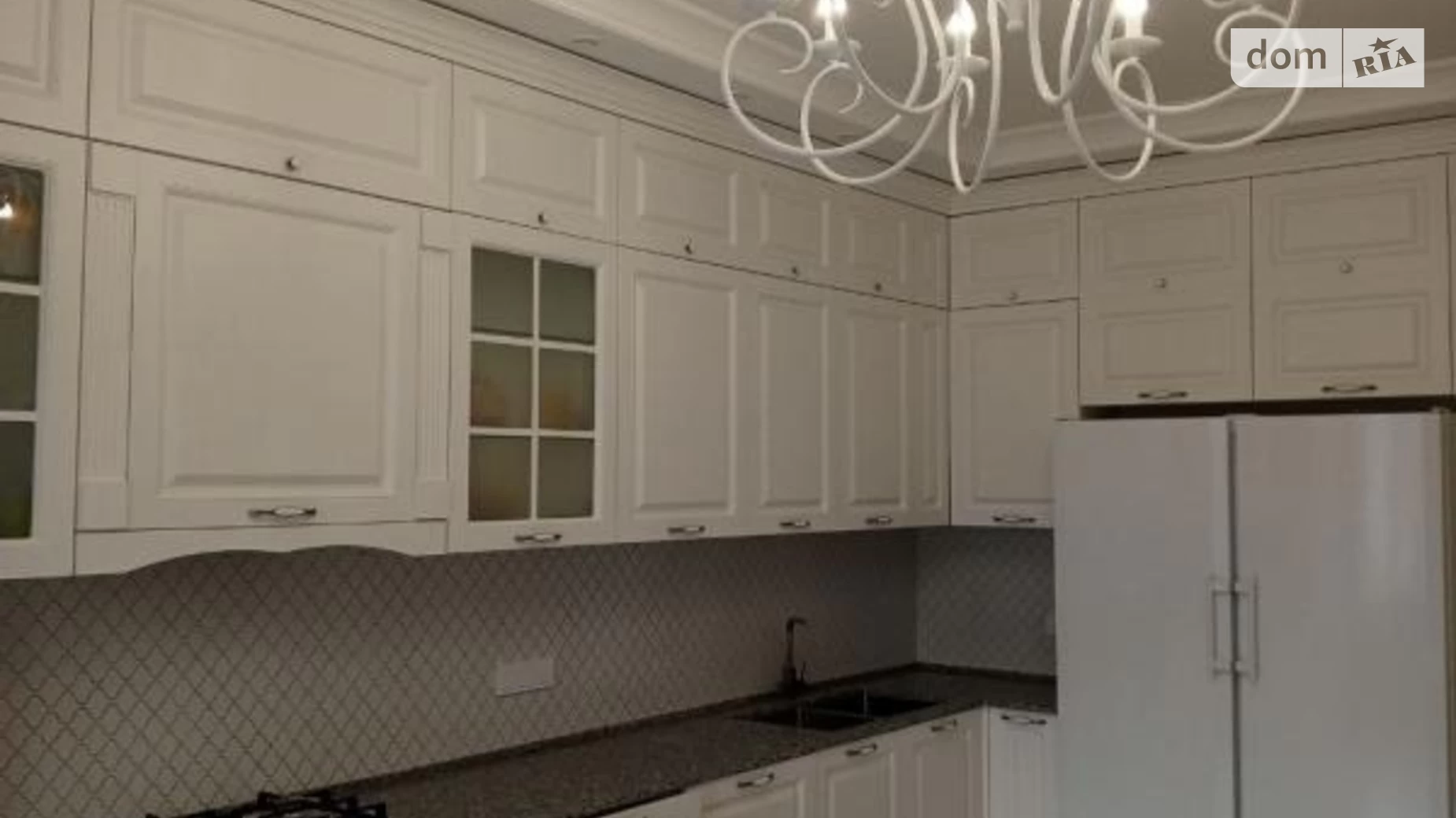 Сдается в аренду 4-комнатная квартира 122 кв. м в Одессе, ул. Маразлиевская - фото 2