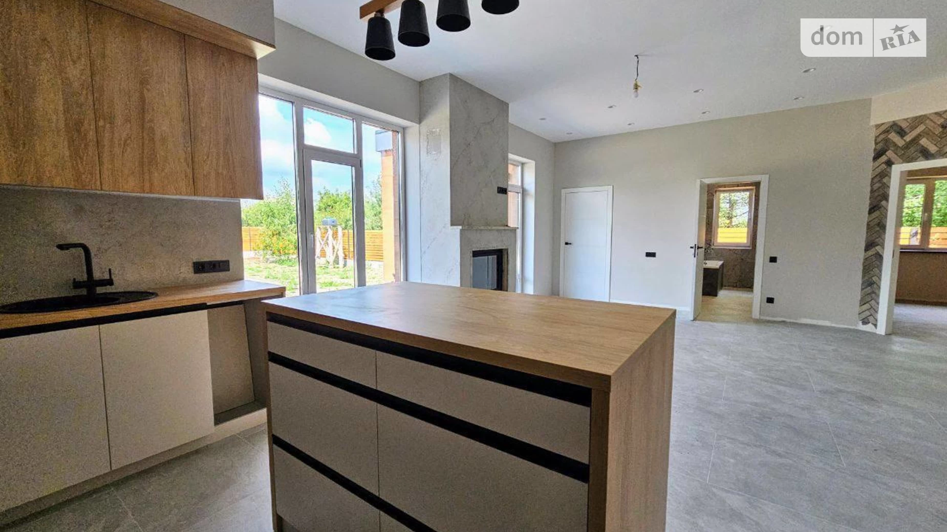 Продается одноэтажный дом 129 кв. м с террасой, цена: 129000 $ - фото 2