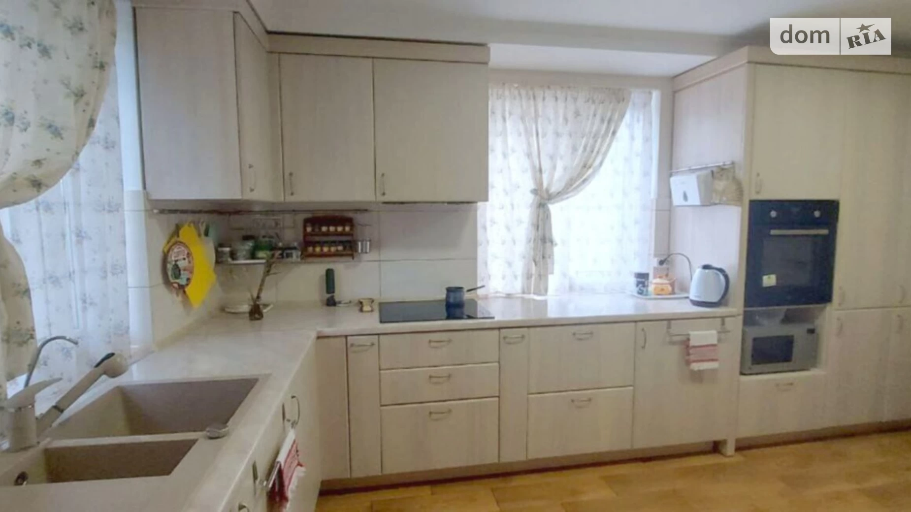 Продается дом на 2 этажа 181.1 кв. м с подвалом, цена: 90000 $ - фото 2