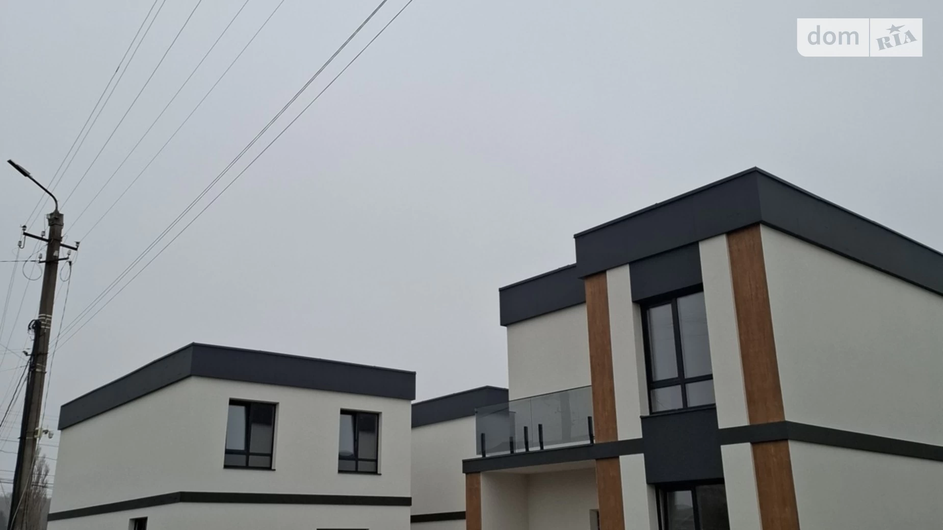 Продается дом на 2 этажа 125 кв. м с садом, цена: 140000 $ - фото 3