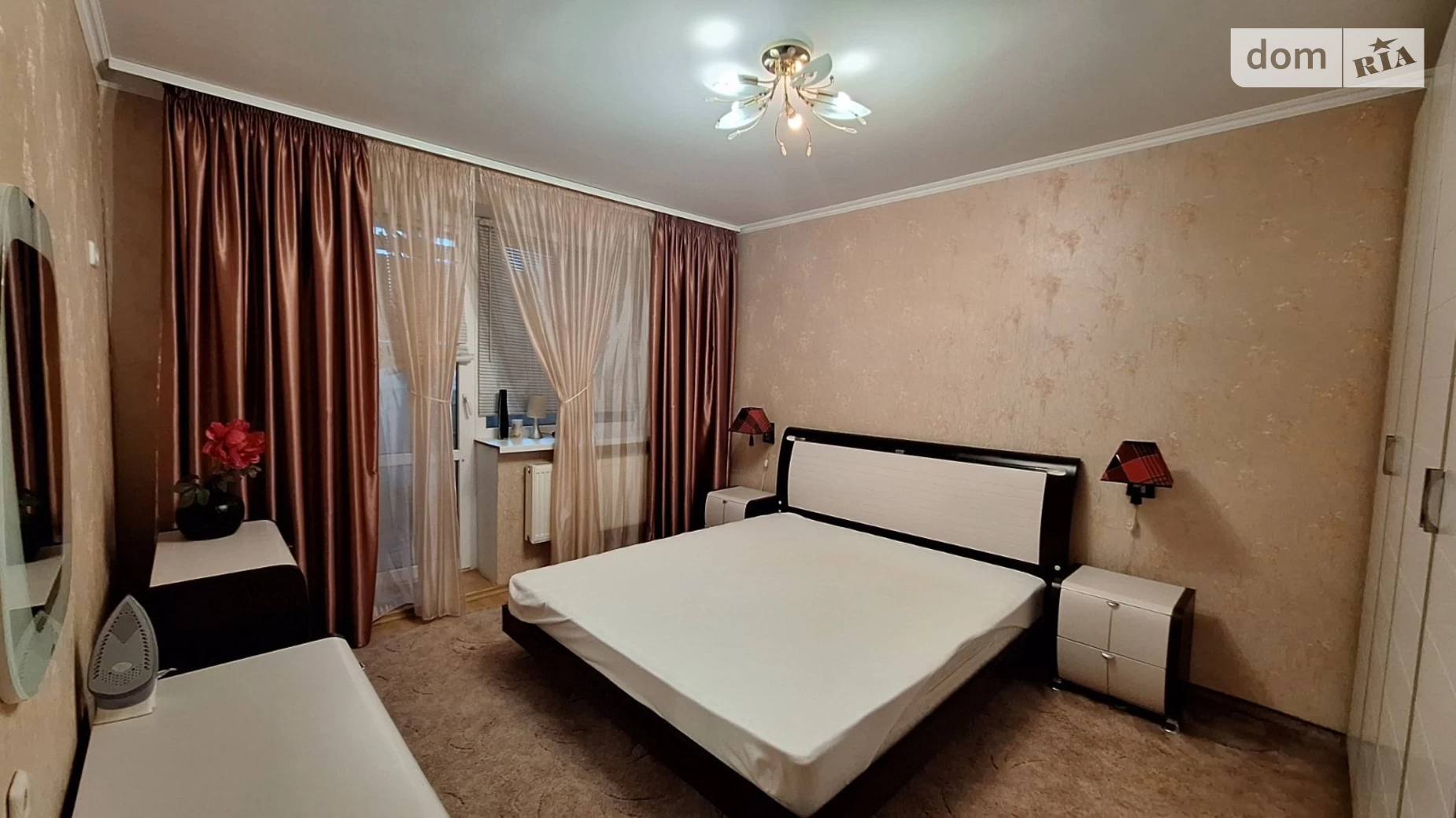 Продается 2-комнатная квартира 71.8 кв. м в Черноморске, ул. Парковая - фото 3
