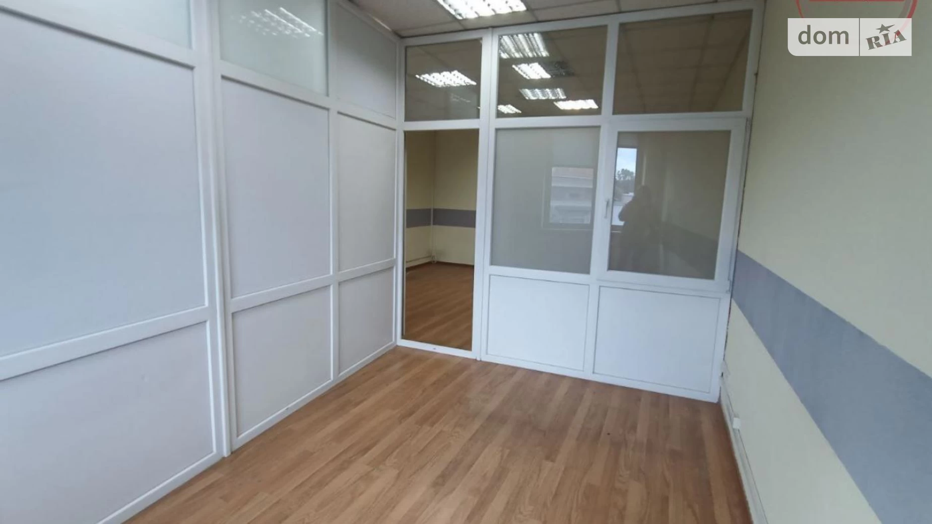 Здається в оренду офіс 38.7 кв. м в бізнес-центрі, цена: 16641 грн - фото 3