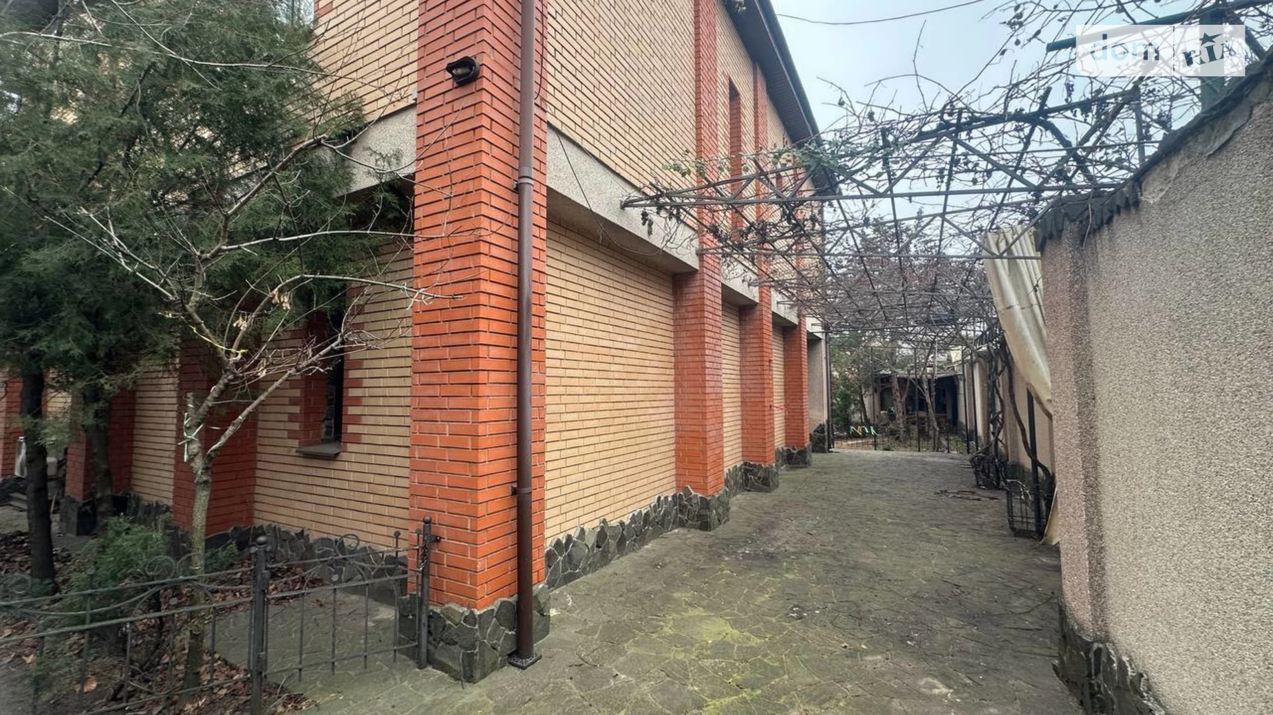 Продается дом на 2 этажа 292.2 кв. м с мебелью, цена: 238000 $ - фото 4