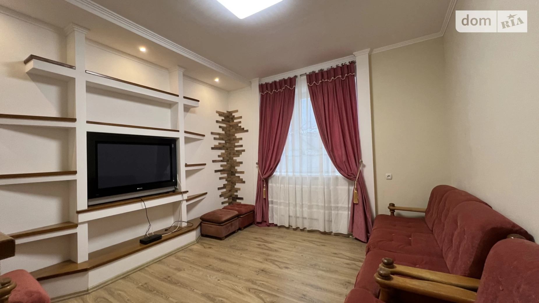 Сдается в аренду дом на 2 этажа 106 кв. м с балконом, цена: 30000 грн - фото 2