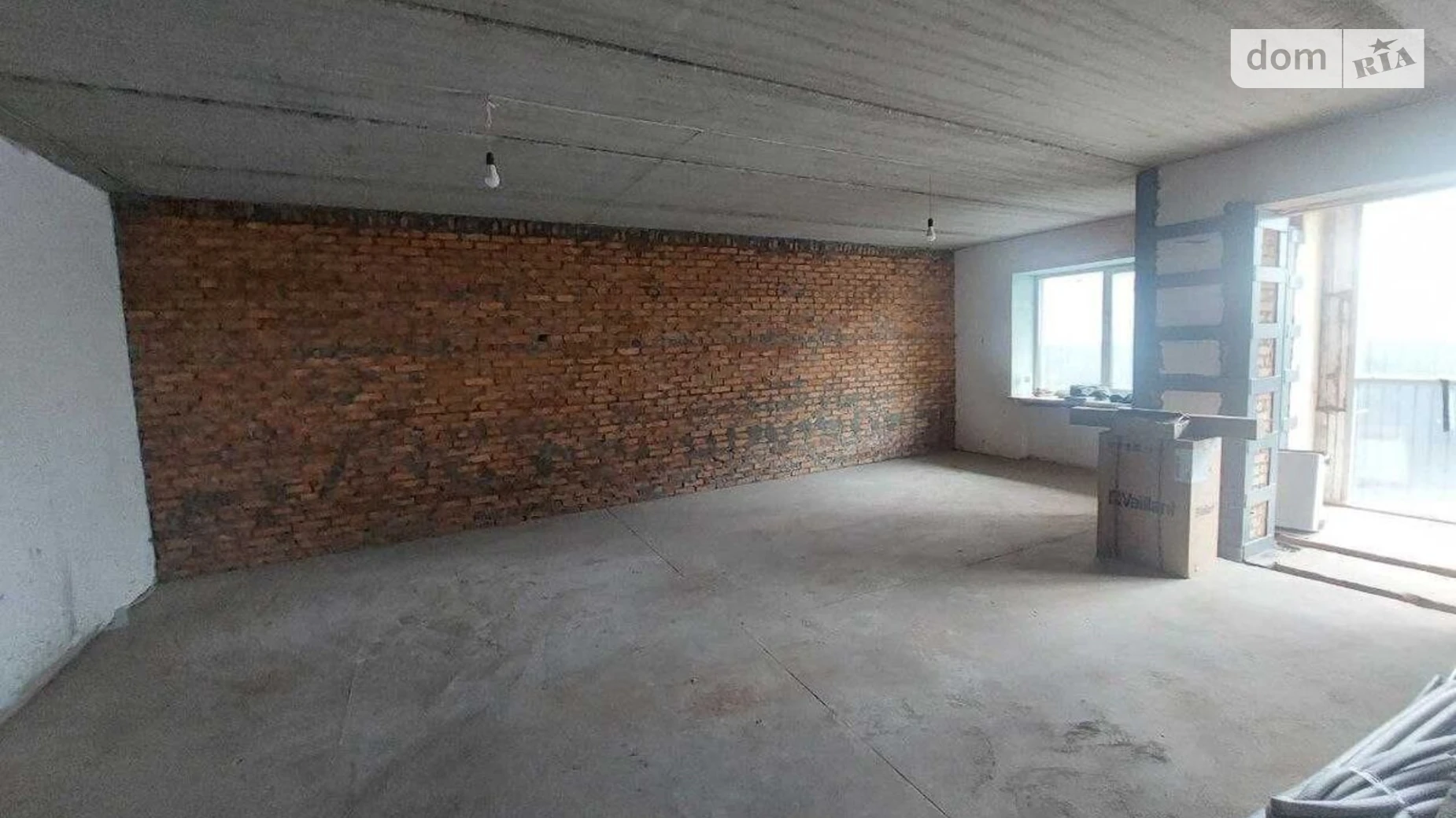 Продается 1-комнатная квартира 55.8 кв. м в Кременчуге, ул. Ивана Мазепы(Бутырина), 7 - фото 2