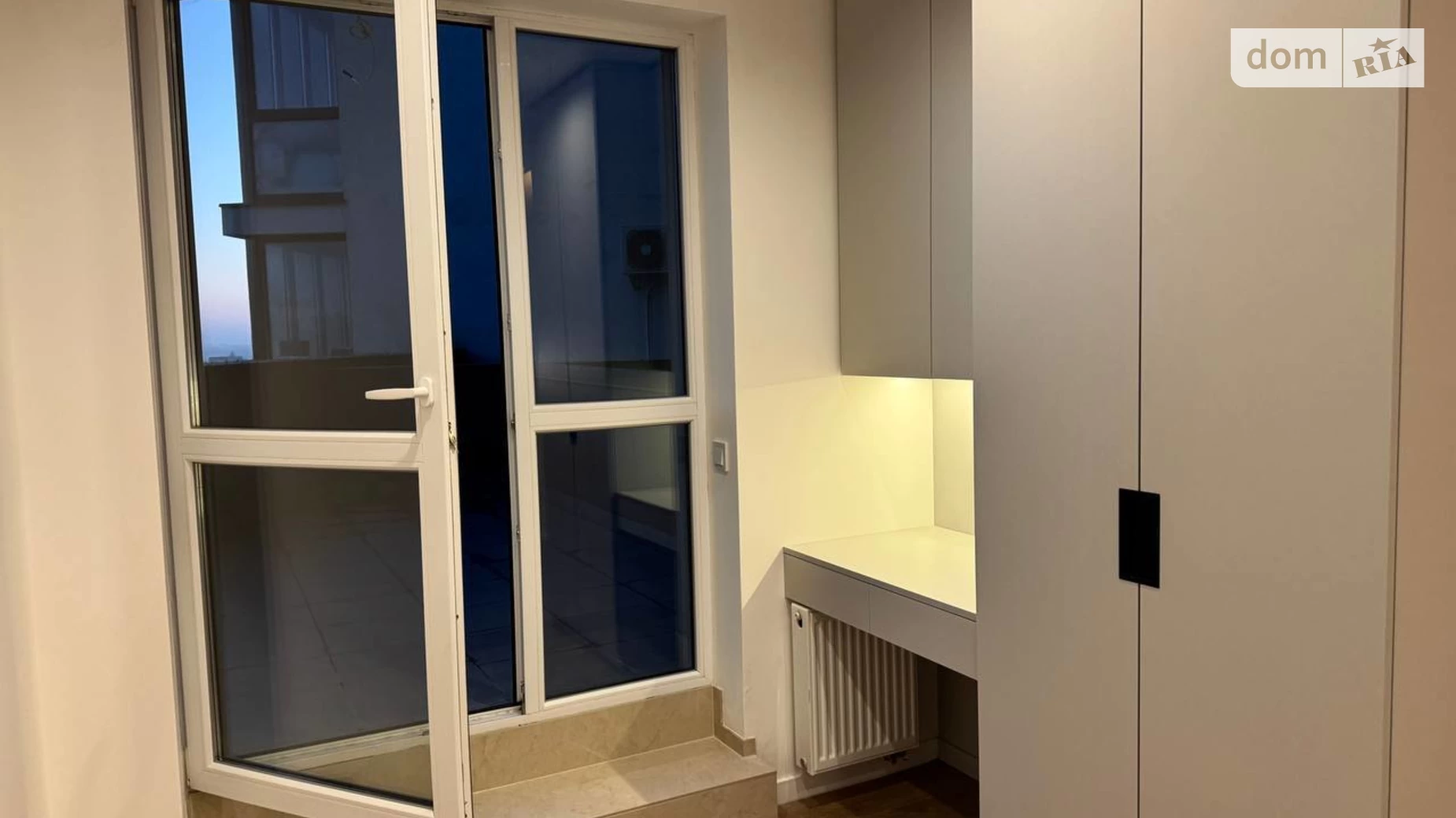 Продається 2-кімнатна квартира 73 кв. м у Рівному, цена: 112000 $ - фото 2
