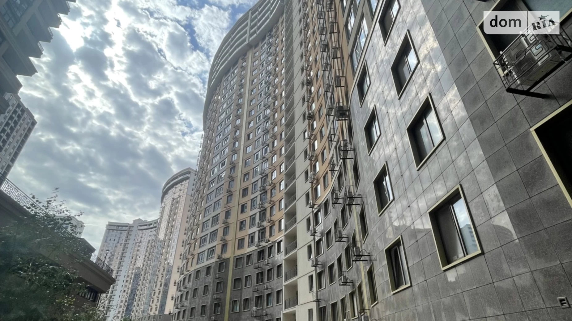 Продается офис 37 кв. м в бизнес-центре, цена: 80000 $ - фото 3