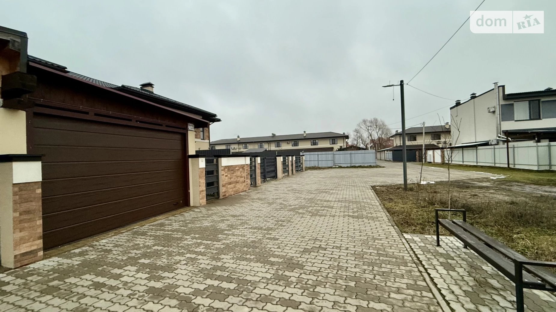 Сторожница ЖК Малиновый, цена: 155000 $ - фото 2