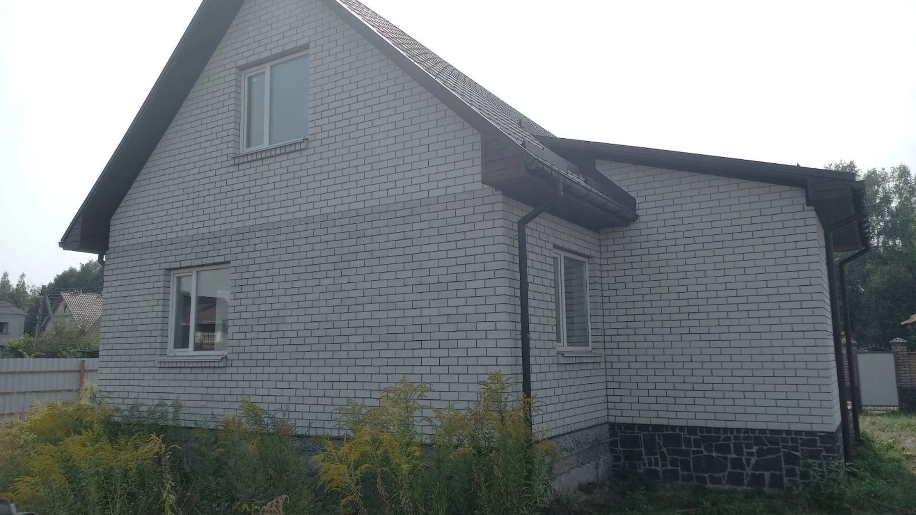 Продается дом на 2 этажа 100 кв. м с камином, цена: 85000 $ - фото 2